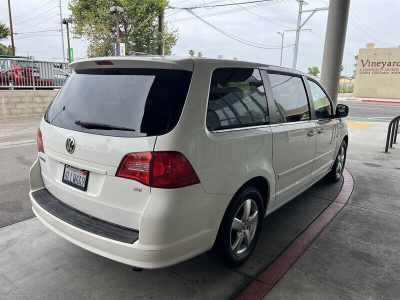 2010 Volkswagen Routan