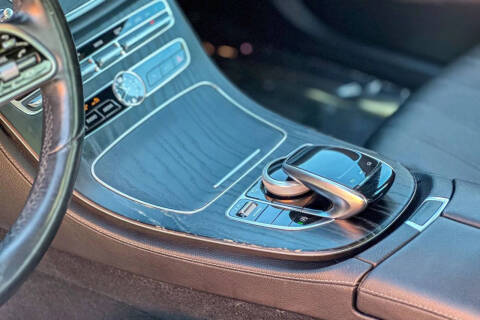 2019 Mercedes-Benz E-Class E 300