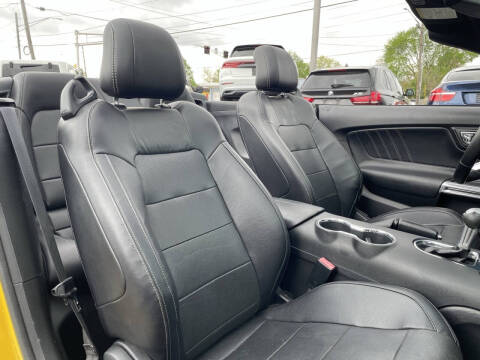 2017 Ford Mustang EcoBoost Premium