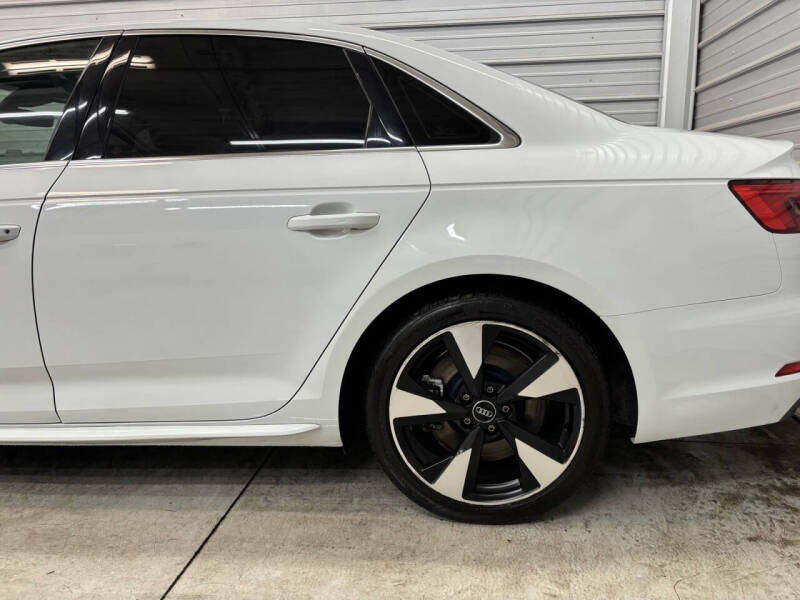 2017 Audi A4 2.0T quattro Premium Plus