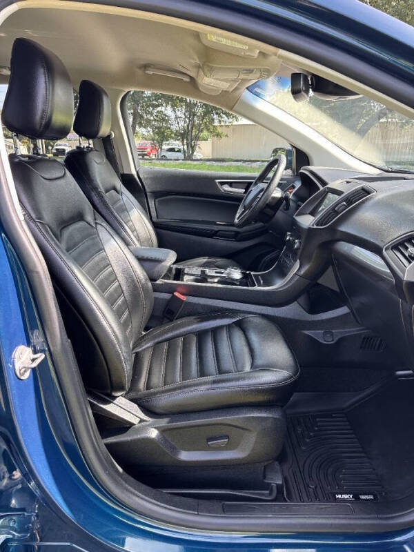 2020 Ford Edge SEL
