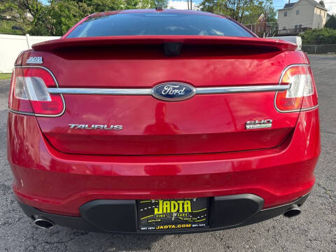 2010 Ford Taurus SHO