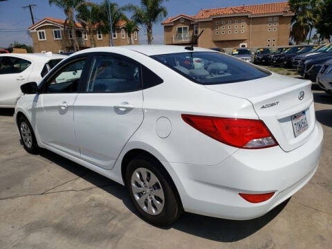 2016 Hyundai Accent SE