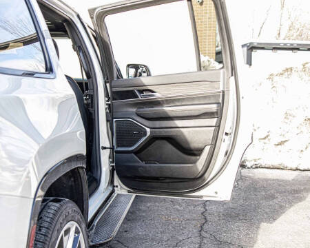 2022 Jeep Wagoneer Series II