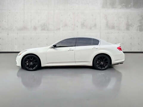 2011 Infiniti G37 Sedan Journey