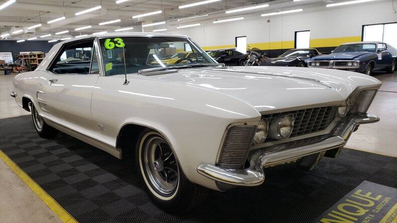 1963 Buick Riviera