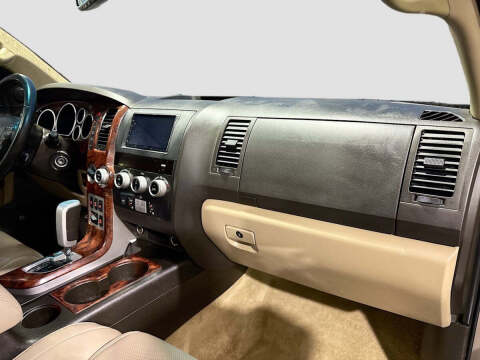 2008 Toyota Sequoia Platinum