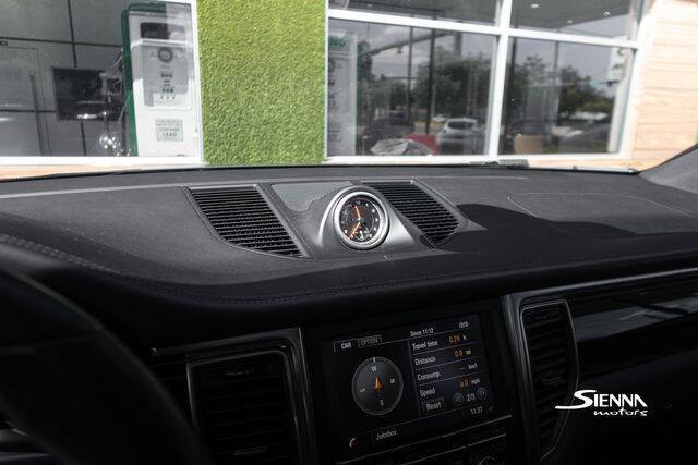 2016 Porsche Macan S