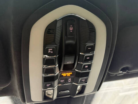 2013 Porsche Cayenne Turbo