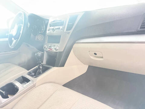 2011 Subaru Outback 2.5i