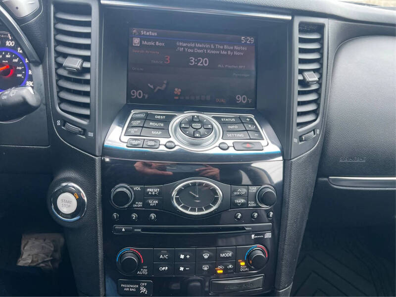 2009 Infiniti FX35