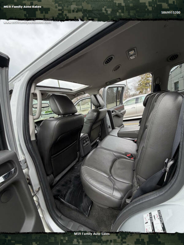 2012 Nissan Pathfinder Silver Edition