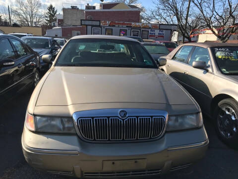 2000 Mercury Grand Marquis for sale at Chambers Auto Sales LLC in Trenton NJ
