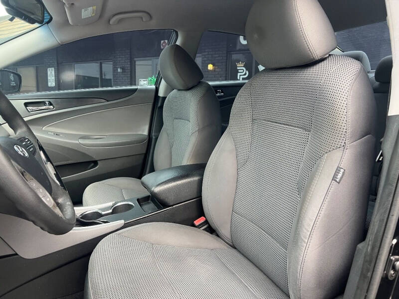 2012 Hyundai Sonata GLS