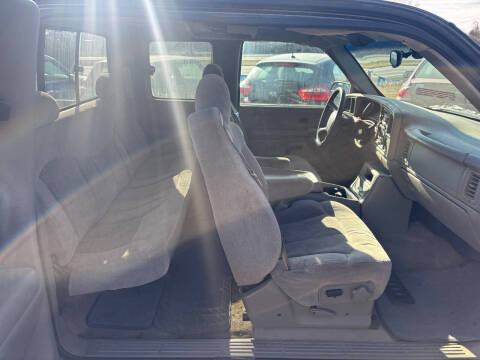 2000 Chevrolet Silverado 1500 LS