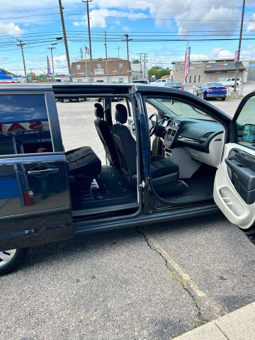 2017 Dodge Grand Caravan SE