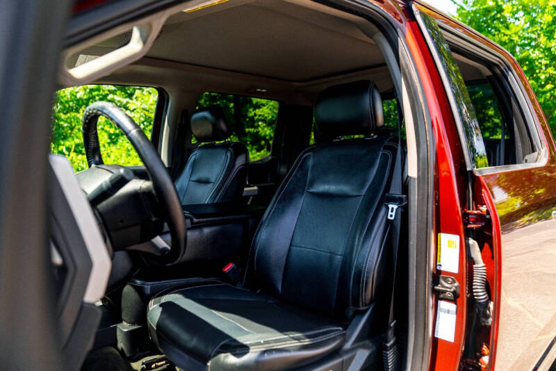 2017 Ford F-350 Super Duty Lariat