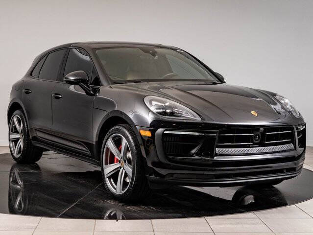 2023 Porsche Macan S