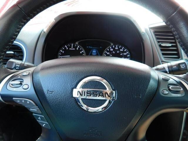 2013 Nissan Pathfinder Platinum