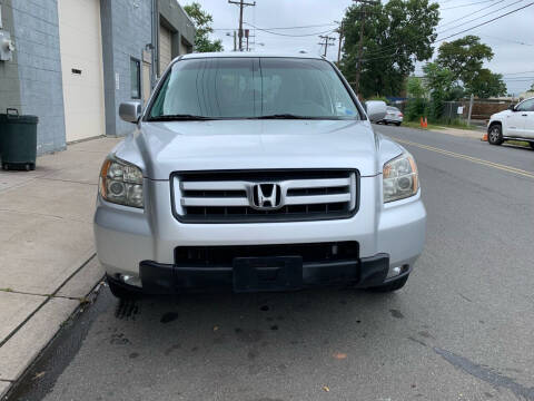 2006 Honda Pilot for sale at SUNSHINE AUTO SALES LLC in Paterson NJ
