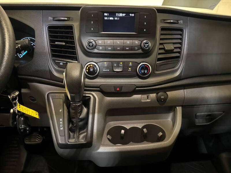 2025 Ford Transit