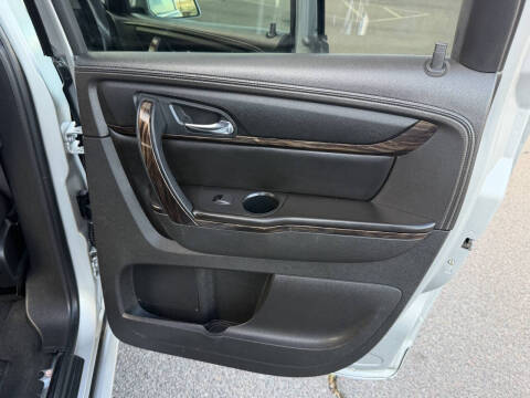 2016 GMC Acadia Denali