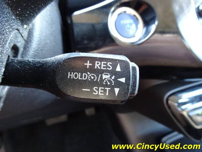 2020 Toyota Prius LE AWD-e