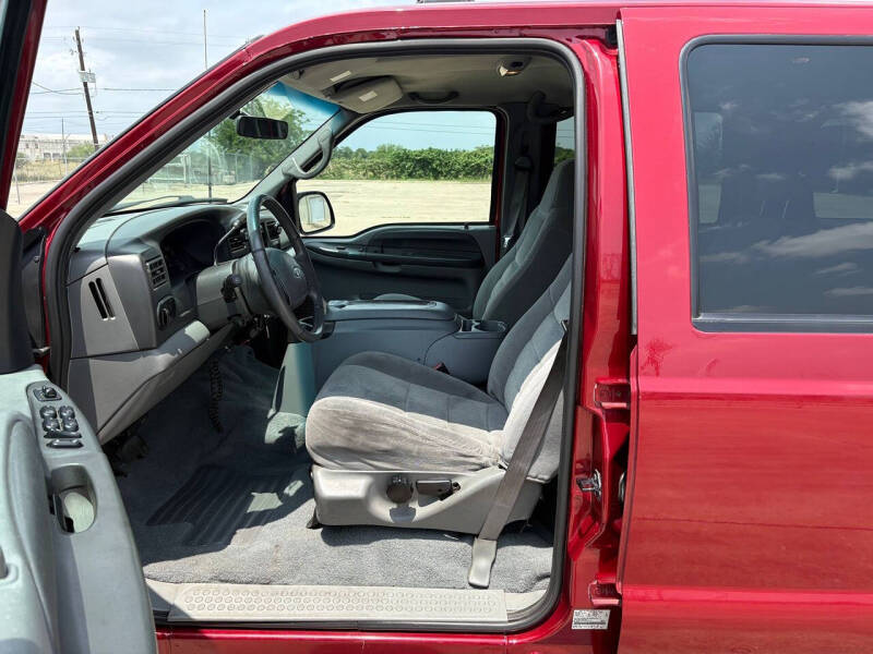 2002 Ford Excursion XLT