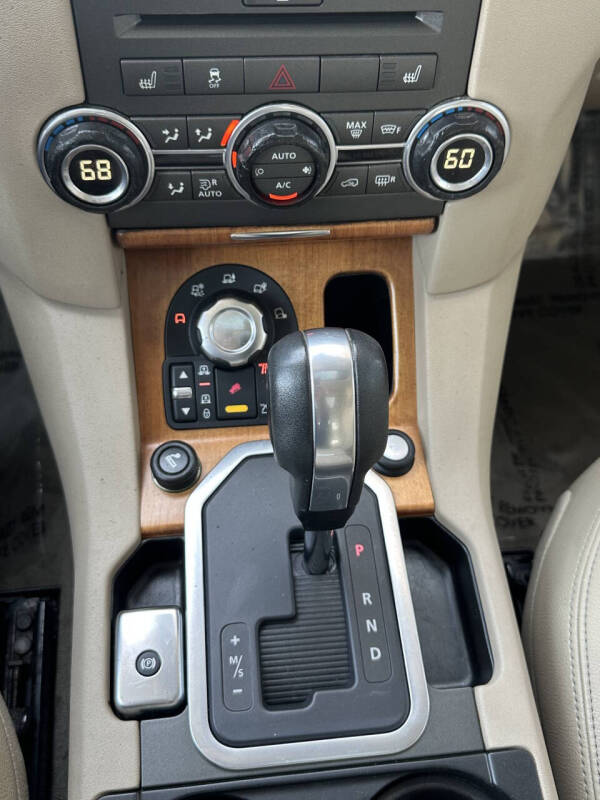 2011 Land Rover LR4