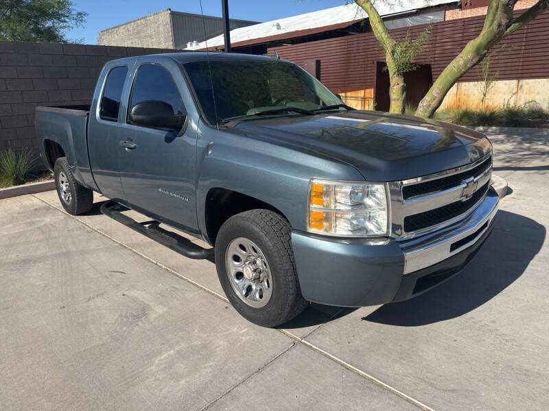 2011 Chevrolet Silverado 1500 LS Extended Cab MWB's photo