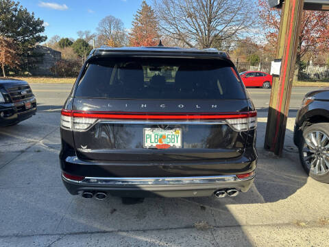 2023 Lincoln Aviator Livery
