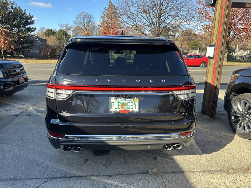 2023 Lincoln Aviator Livery