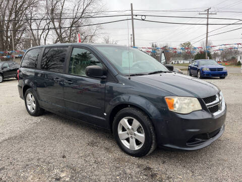 2013 Dodge Grand Caravan for sale at Antique Motors in Plymouth IN