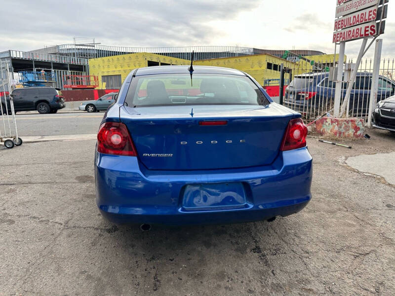 2014 Dodge Avenger SE