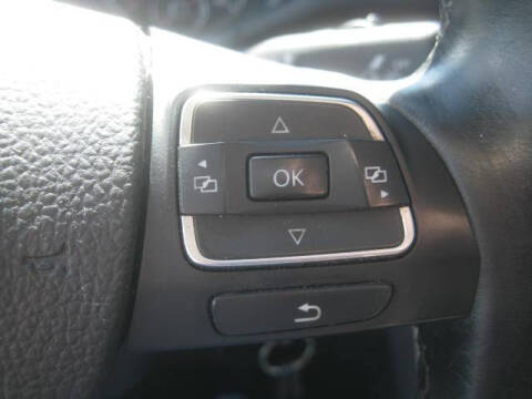 2015 Volkswagen Passat 1.8T Sport