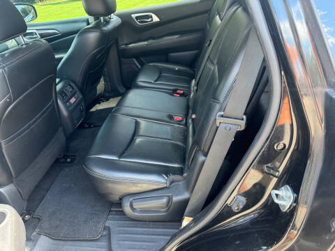 2015 Nissan Pathfinder S