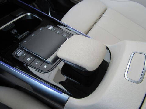 2023 Mercedes-Benz GLB GLB 250