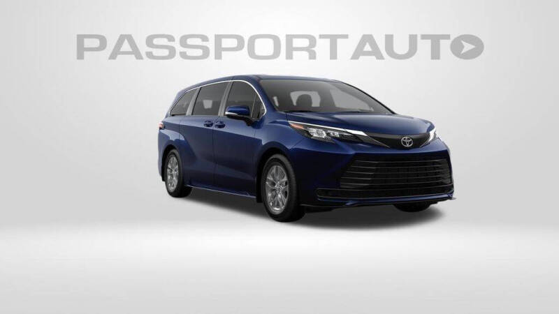 2026 Toyota Sienna LE 8-Passenger