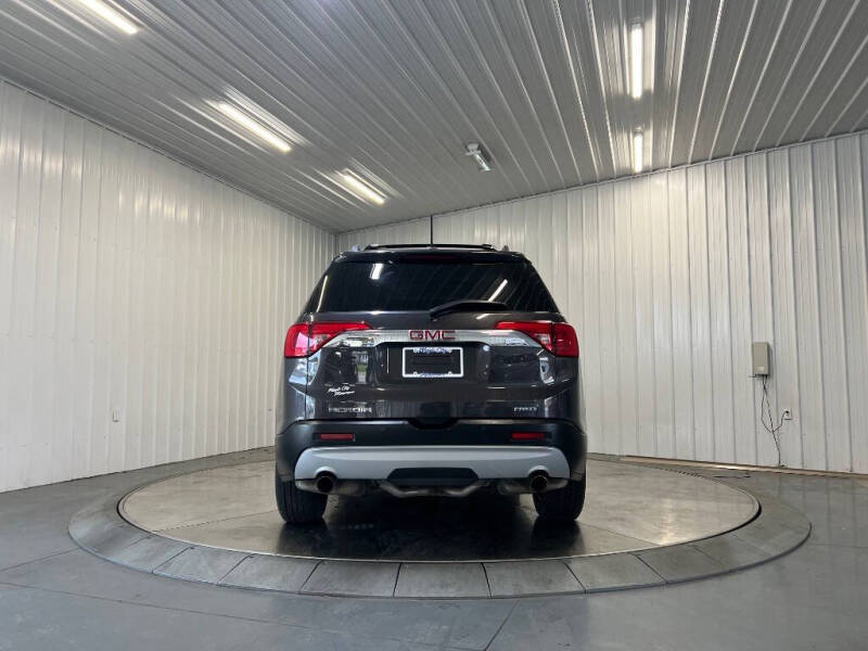 2017 GMC Acadia SLT-1