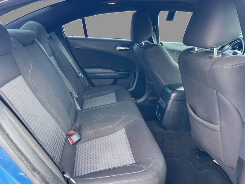 2020 Dodge Charger SXT