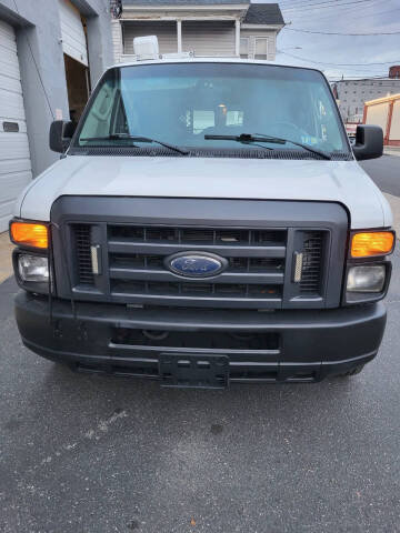 2013 Ford E-Series E-250