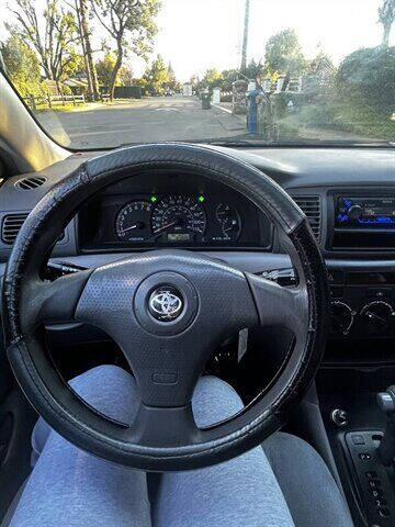 2004 Toyota Corolla CE