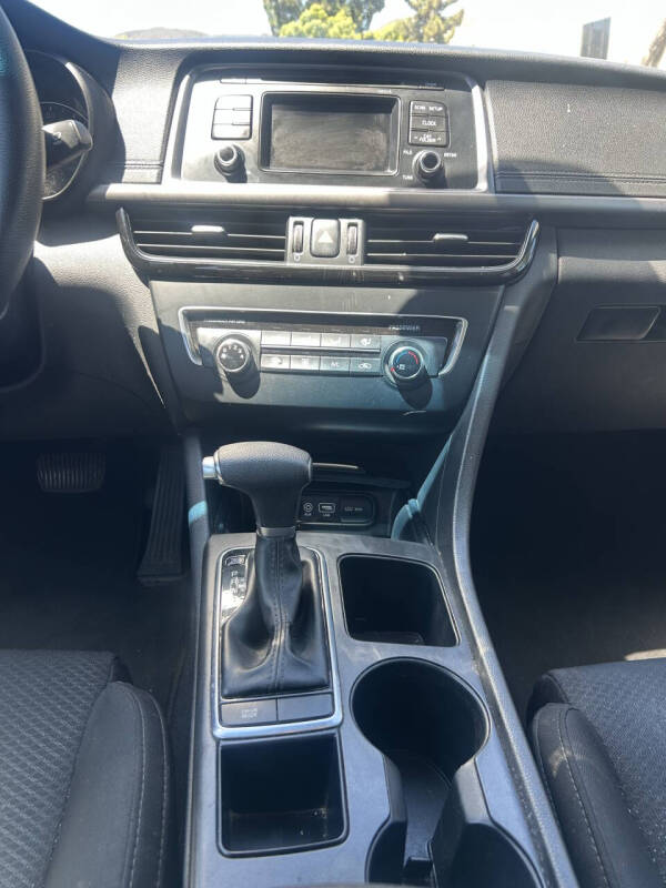 2017 Kia Optima LX