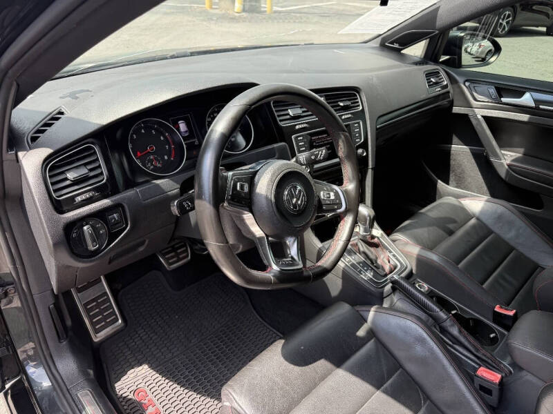 2015 Volkswagen Golf GTI S