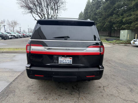 2019 Lincoln Navigator Black Label