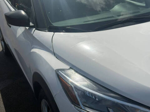 2024 Nissan Kicks S