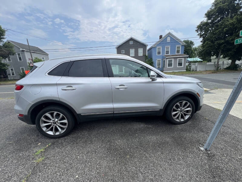 2016 Lincoln MKC Select