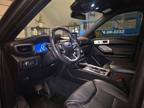 2021 Ford Explorer ST