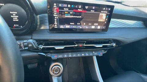 2024 Alfa Romeo Tonale Hybrid Ti