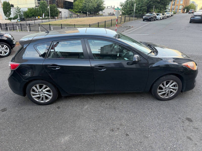 2012 Mazda MAZDA3 i Grand Touring